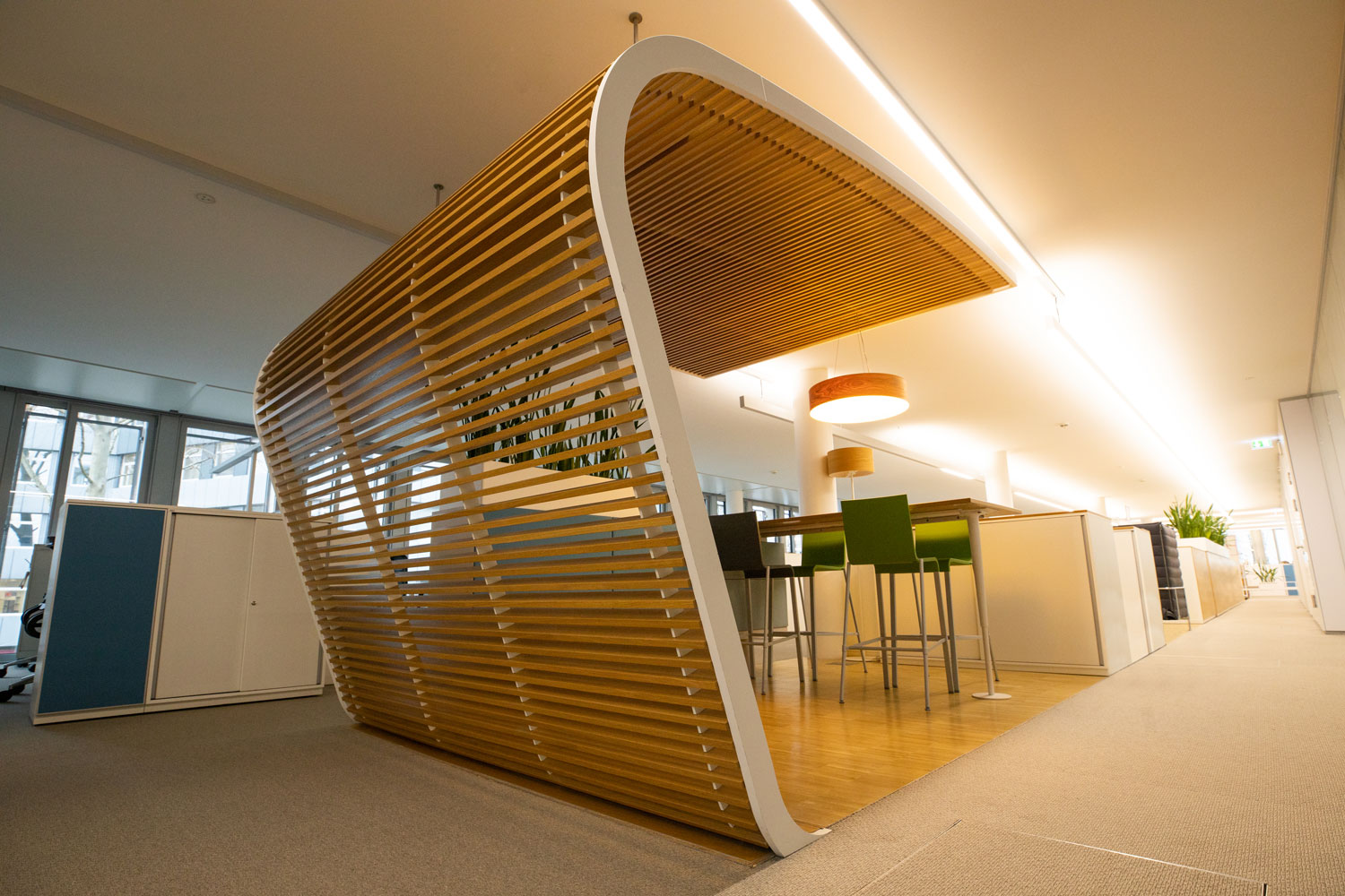 Shopfitting & Exhibition Construction