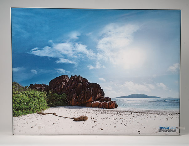The better solution: sound absorbers with image motifs