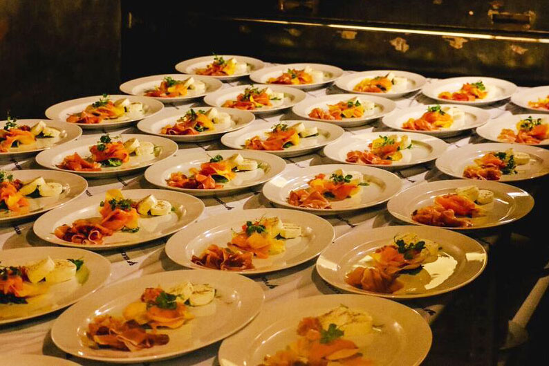 Catering with a wide selection of dishes