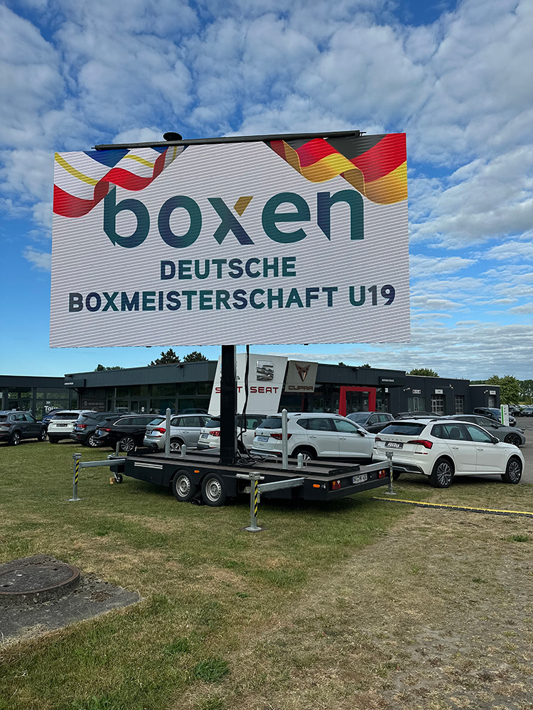 mobile LED trailer for events in Wismar & surrounding area