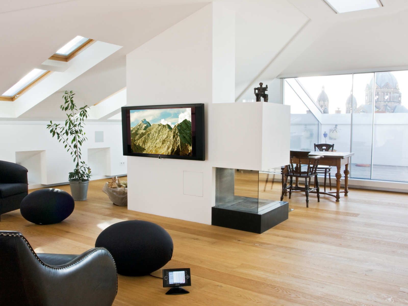 Intelligent home automation for comfort and security
